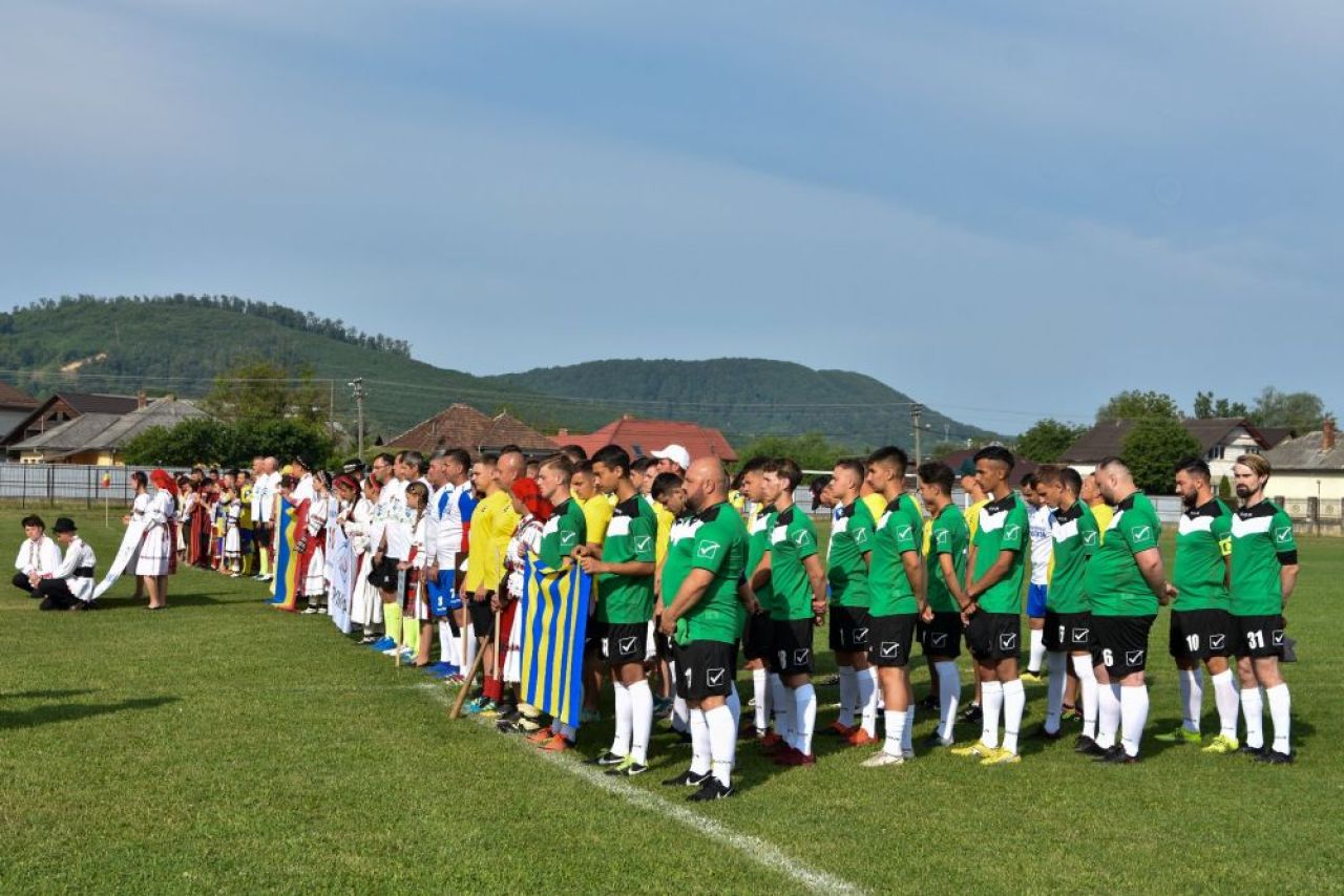 Uitați de fotbal, să ne întoarcem la oinele noastre! Ce s-a întâmplat la Campionatul Național de Oină_9