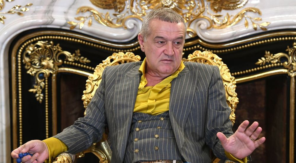 Gigi Becali a anunțat doi fundași care pot ajunge la FCSB: L-am pus pe Tănase să vorbească cu el