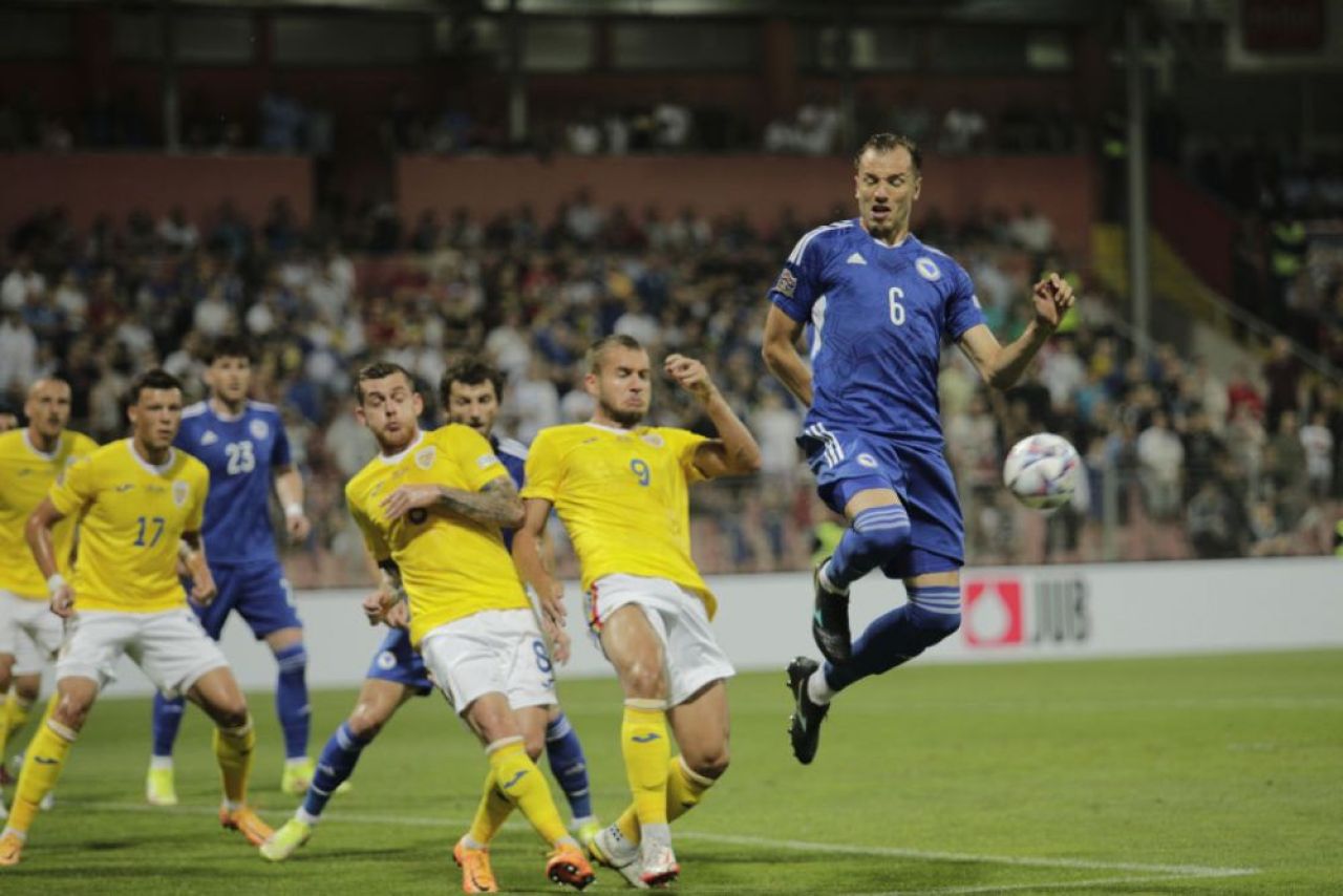 ”Nu m-aș duce după fenta lui Mihai Stoica”. Marica a intervenit, după ce managerul FCSB a spus că Pușcaș trebuie ”să-și rupă legitimația”_12