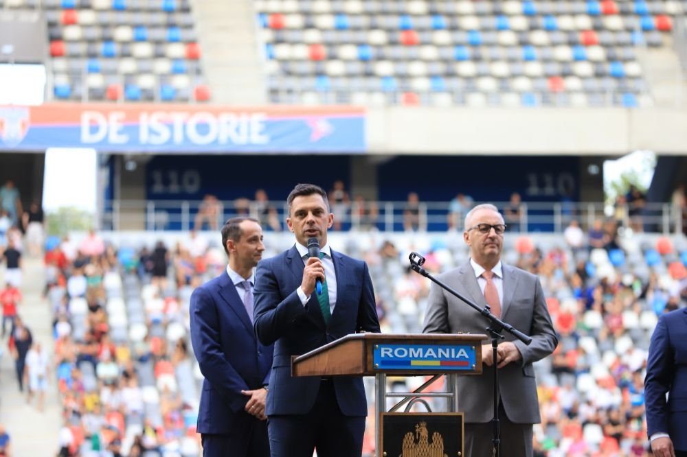 Ministrul Eduard Novak s-a premiat singur cu 75.000 de euro! Actele care atestă acest lucru _12