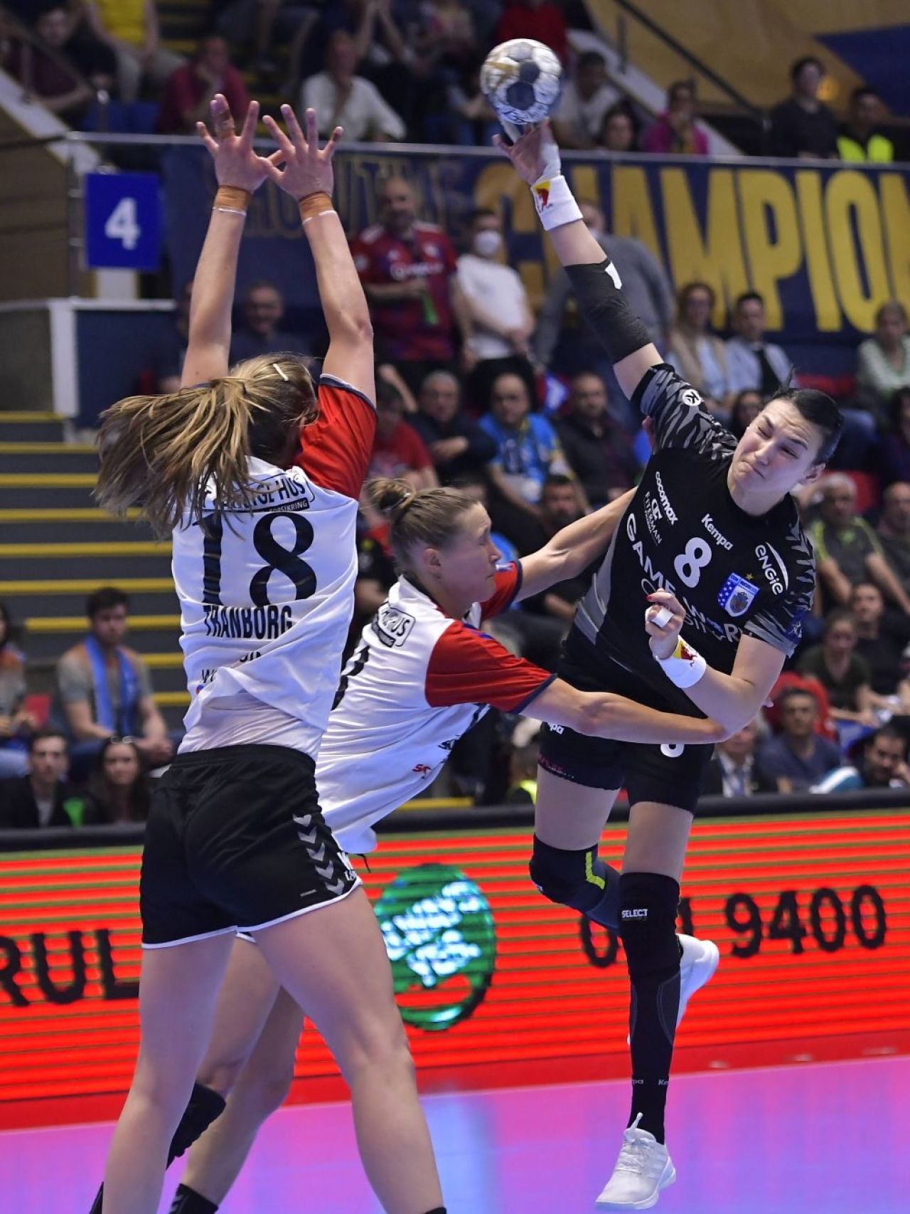 Cristina Neagu,