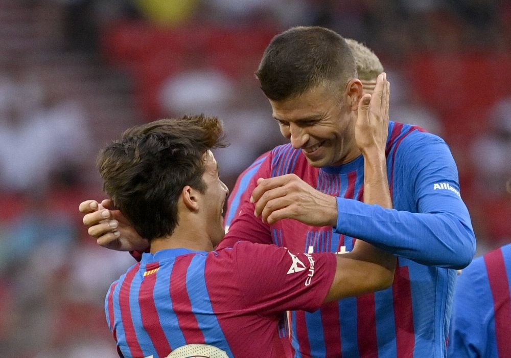 Detalii despre tânăra cu care Pique ar fi înșelat-o cu Shakira! S-au cunoscut prin intermediul unui coechipier de la FC Barcelona: „El voia să se despartă de ceva timp!” _4