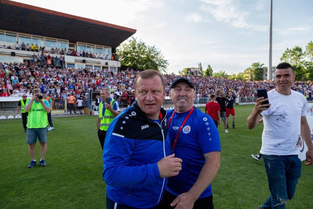 „Da, da, da, Oțelul e viața mea!” Dorinel Munteanu a produs bucurie nemărginită la Galați cu promovarea în Liga 2 _8