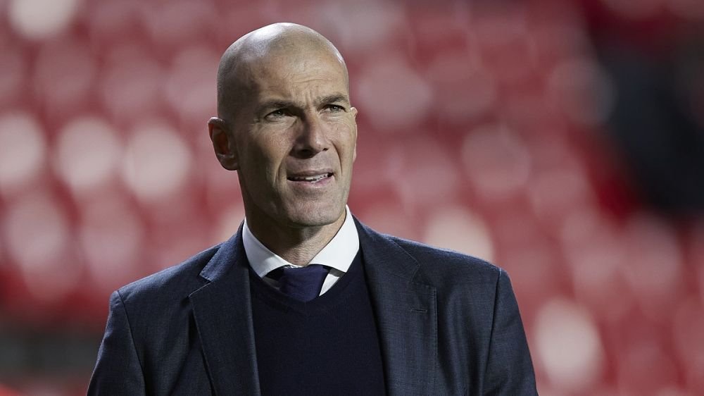Anunț uriaș &icirc;n Franța: Zinedine Zidane, acord cu PSG! Va fi noul antrenor al echipei