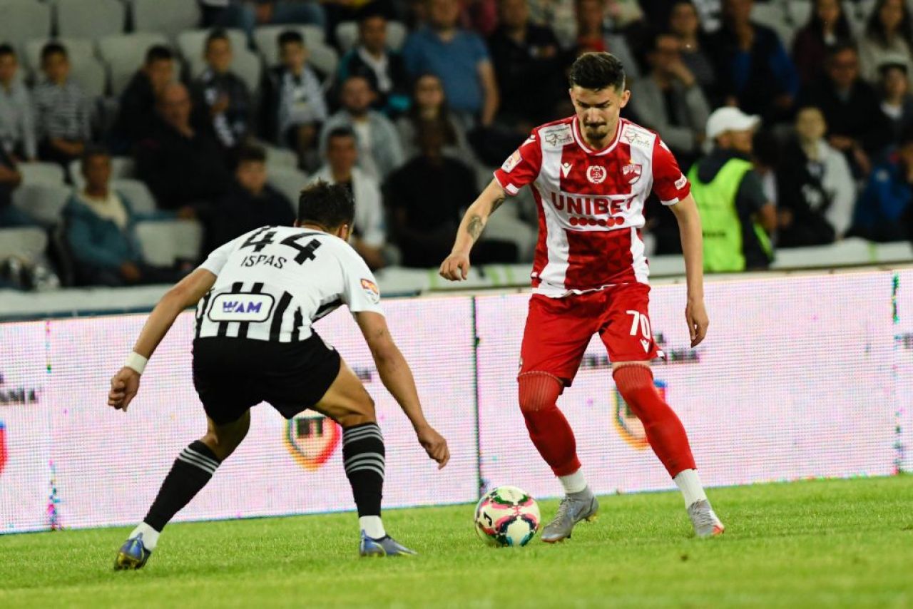 OFICIAL | Gică Hagi a mai luat un jucător de la Dinamo, după Gabriel Torje_13