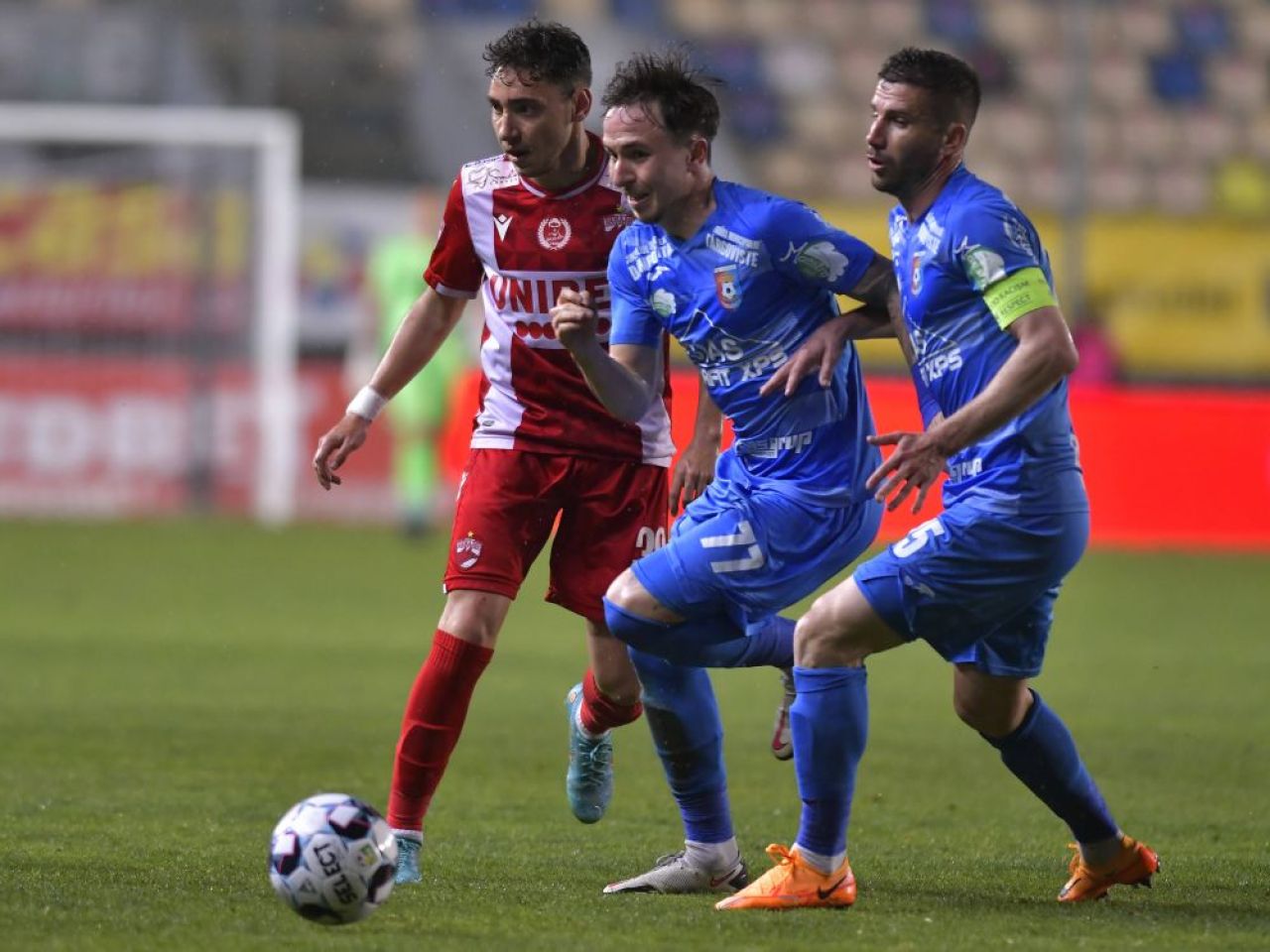 Rapid o poate salva pe Dinamo de la faliment! Aflați în pragul colapsului, ”roș-albii” așteaptă oferta lui Dan Șucu_5
