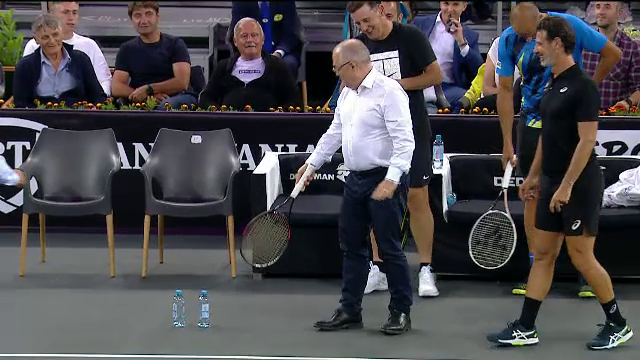 Emil Boc, zis și 'Rafa Nadal de la Cluj Napoca'! Imagini geniale de la meciul de retragere al lui Tecău! Cum l-a imitat pe 'regele zgurii'_13
