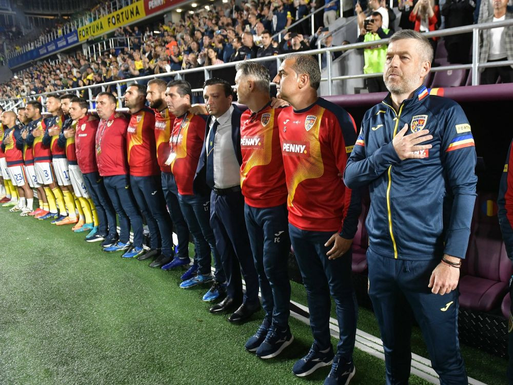 „Mi-a căzut cerul în cap!” Edward Iordănescu, șocat de un moment petrecut înainte de meci: „Jucătorii Finlandei se uitau cu stupoare la noi!” _7