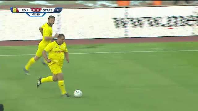 E în formă! Ionel Ganea a făcut spectacol la retragerea lui Mutu, cu o acțiune pe cont propriu_3