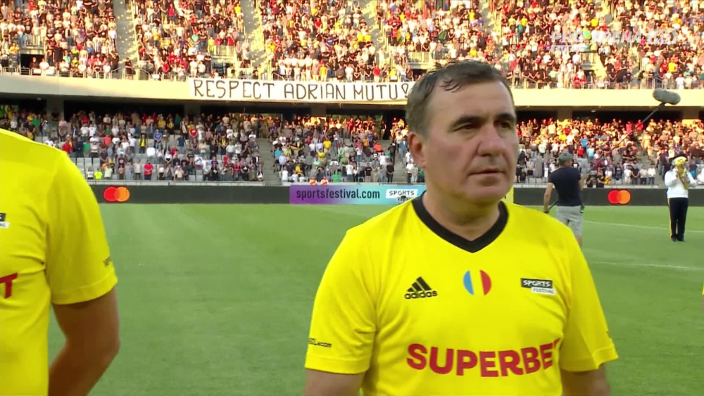 Commandante 10! Galatasaray a reacționat după evoluția spectaculoasă a lui Hagi în meciul de retragere al lui Mutu_3