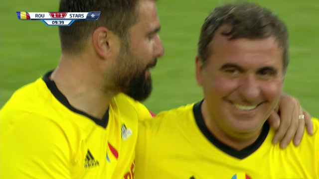 Commandante 10! Galatasaray a reacționat după evoluția spectaculoasă a lui Hagi în meciul de retragere al lui Mutu_10