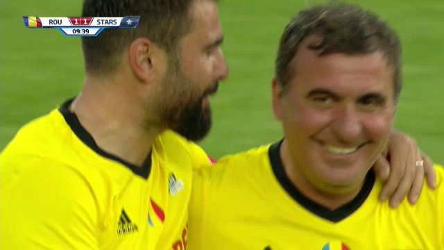 Commandante 10! Galatasaray a reacționat după evoluția spectaculoasă a lui Hagi în meciul de retragere al lui Mutu_10