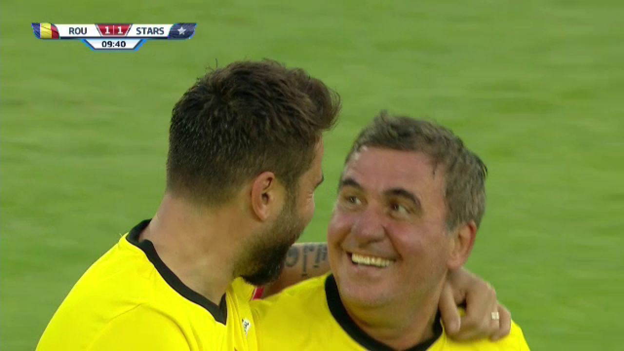 Commandante 10! Galatasaray a reacționat după evoluția spectaculoasă a lui Hagi în meciul de retragere al lui Mutu_11