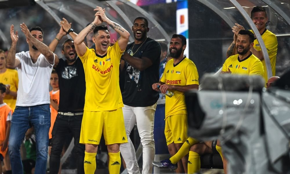 40 de fotografii de colecție. Cele mai tari imagini surprinse la meciul de retragere al lui Adrian Mutu_6