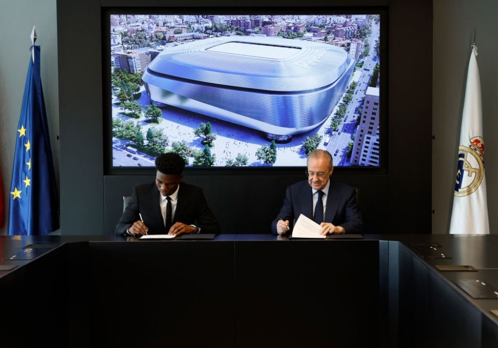 Aroganța lui Tchouameni la prezentarea oficială la Real Madrid. Ce a răspuns când a fost întrebat de oferta de la PSG_5