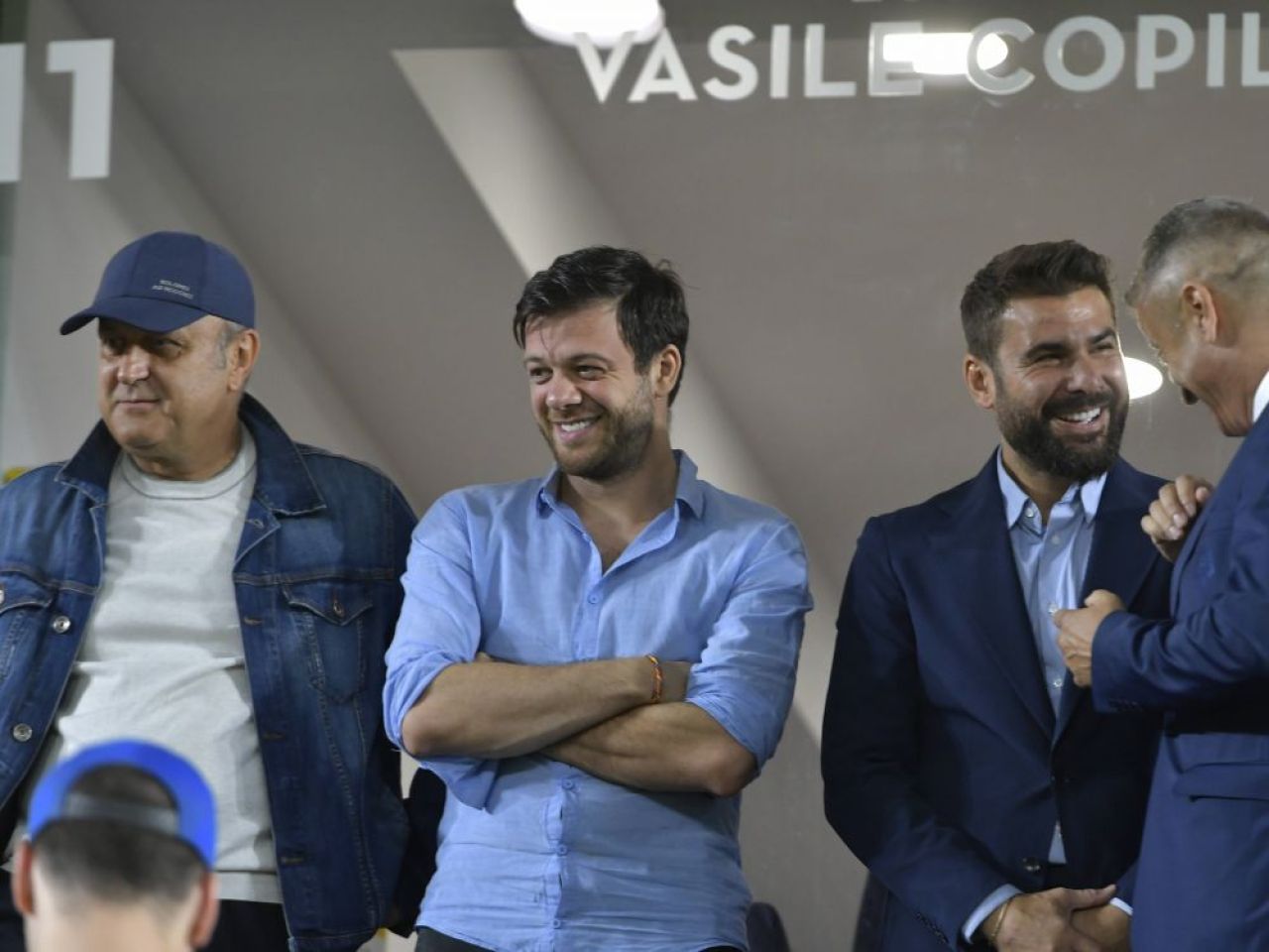 Personalitățile din fotbalul românesc au asistat ”pe viu” la România - Muntenegru. Șucu, Angelescu și Argăseală au fost în tribune_2