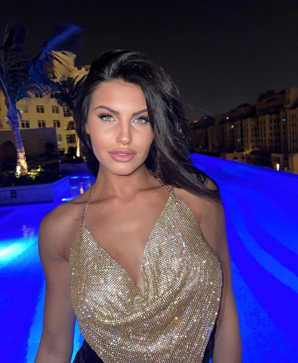 Miss Italia, presupusa iubită a lui Ionuț Radu, surprinsă pe yacht alături de un fotbalist de la Chelsea! Cu cine și-a petrecut vacanța 'Megan Fox de Italia'_49