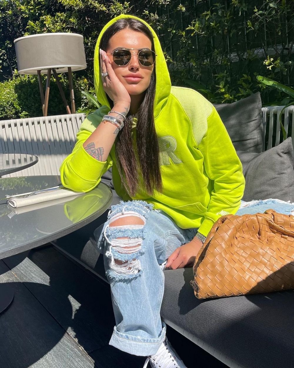 Miss Italia, presupusa iubită a lui Ionuț Radu, surprinsă pe yacht alături de un fotbalist de la Chelsea! Cu cine și-a petrecut vacanța 'Megan Fox de Italia'_52