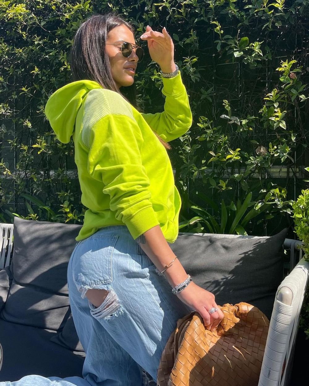 Miss Italia, presupusa iubită a lui Ionuț Radu, surprinsă pe yacht alături de un fotbalist de la Chelsea! Cu cine și-a petrecut vacanța 'Megan Fox de Italia'_54
