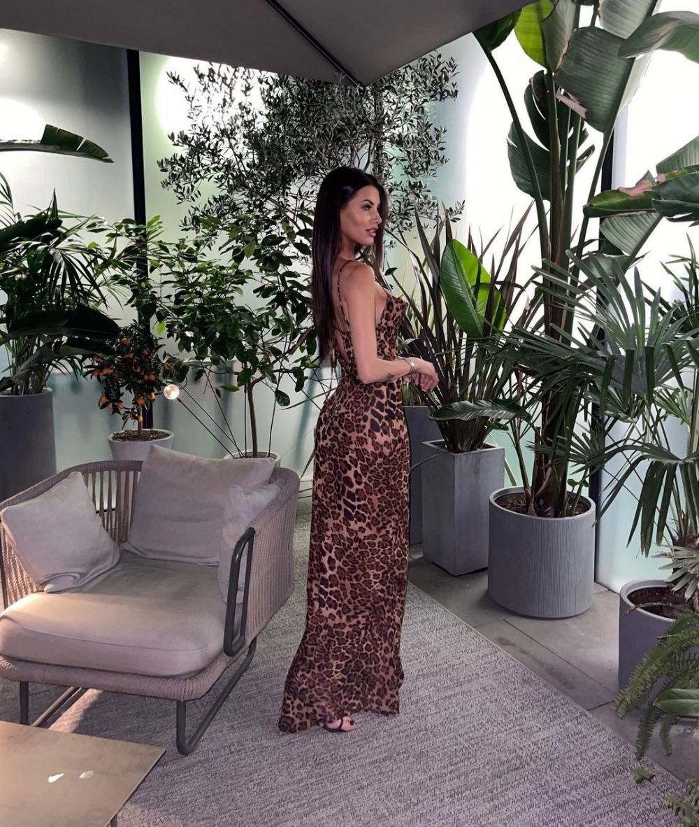 Miss Italia, presupusa iubită a lui Ionuț Radu, surprinsă pe yacht alături de un fotbalist de la Chelsea! Cu cine și-a petrecut vacanța 'Megan Fox de Italia'_72