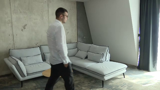 Țucudean nu o duce rău deloc! Nevoit să se retragă, din cauza problemelor la inimă, fostul fotbalist și-a deschis hotel de lux la Arad și o cazează pe CFR! Imagini de senzație_21