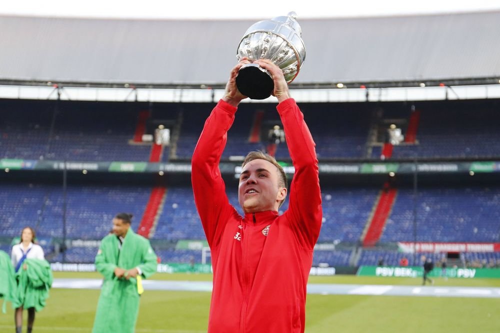 La 30 de ani, Mario Gotze negociază cu surpriza sezonului precedent în fotbalul european_18
