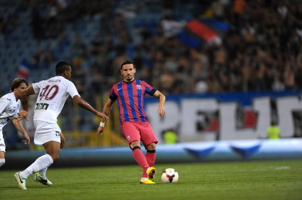 „Am fost 'mâncat' de alte persoane!” Jucătorul de la FCSB pe care Mihai Stoica nu l-a dorit la echipă: „Cu Gigi m-am înțeles bine!” _1