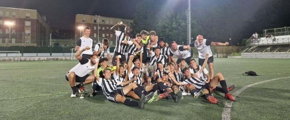 Un român face senzație la Juventus Torino! ”Poezie” și ”pictură”, ”ceva magic” și ”demn de Messi”_10