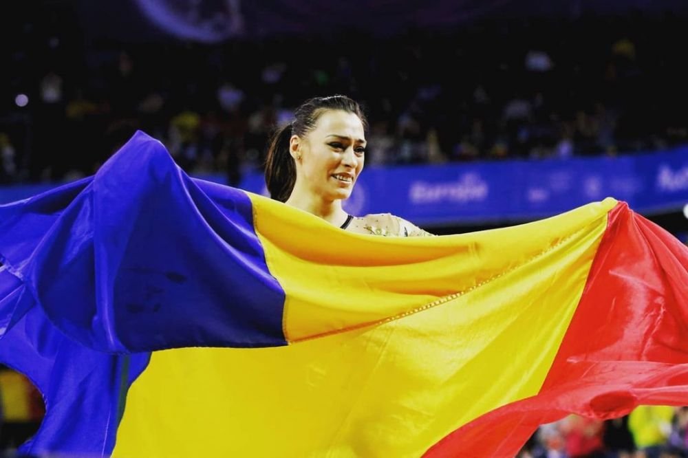 Cătălina Ponor s-a căsătorit! Imagini de la nunta cu actorul cu 18 ani mai mare decât ea _27