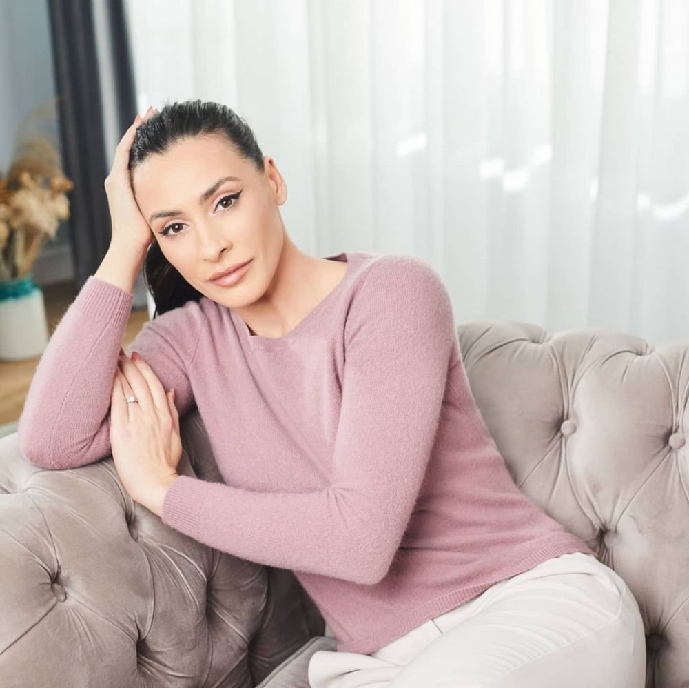 Cătălina Ponor s-a căsătorit! Imagini de la nunta cu actorul cu 18 ani mai mare decât ea _32