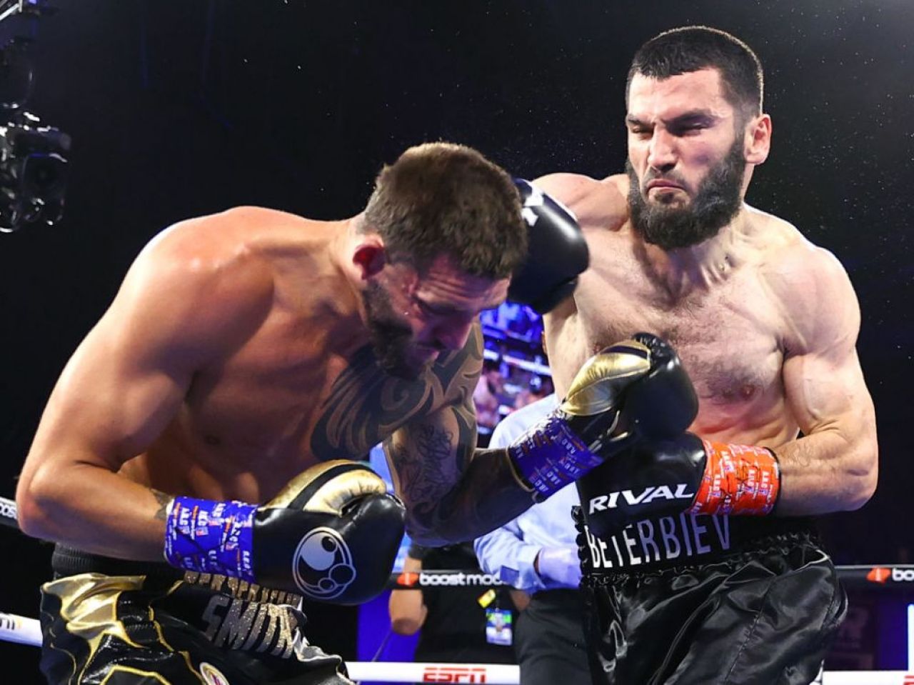 Super-performanță pentru rusul Artur Beterbiev! La 37 de ani a unificat titlurile WBO, WBC și IBF la categoria semigrea_1