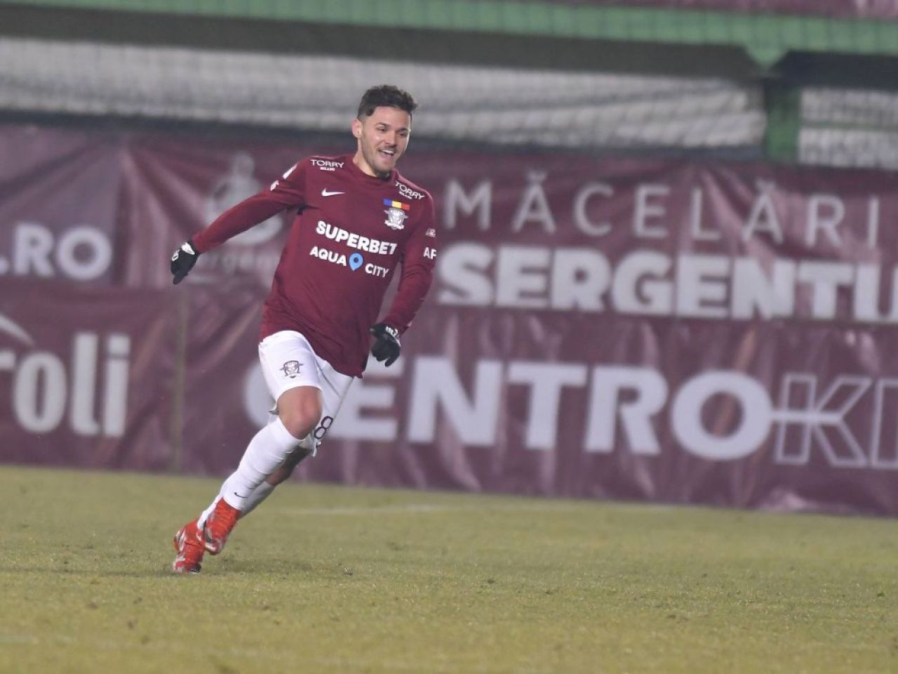 Pofta ce-a poftit! Alex Ioniță s-a urcat pe cântar și s-a mirat când a văzut ce greutate are_6