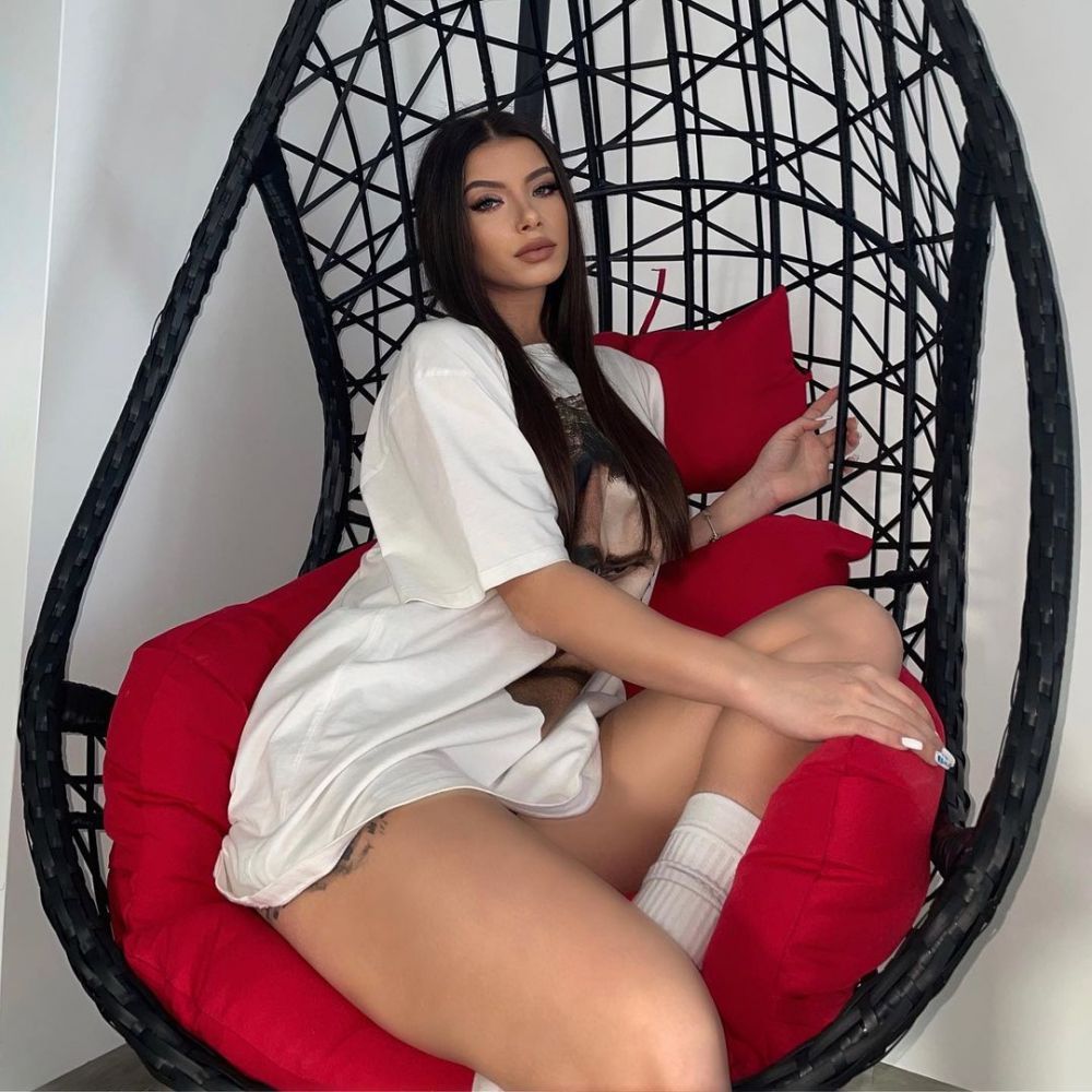 Andrei Ivan a plecat în vacanță după ce a fost ignorat de Iordănescu la națională. S-a 'refugiat' în brațele superbei iubite_3