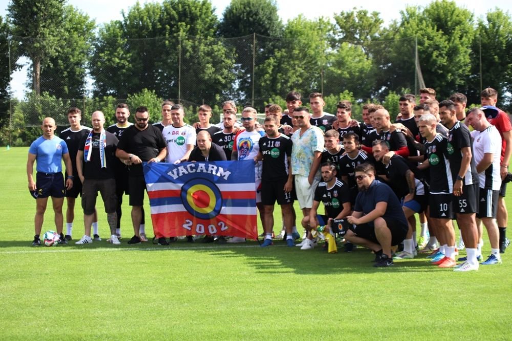 Steaua s-a reunit și Oprița a adus doi fotbaliști din Liga 1. 