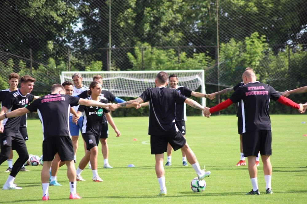 Steaua s-a reunit și Oprița a adus doi fotbaliști din Liga 1. 