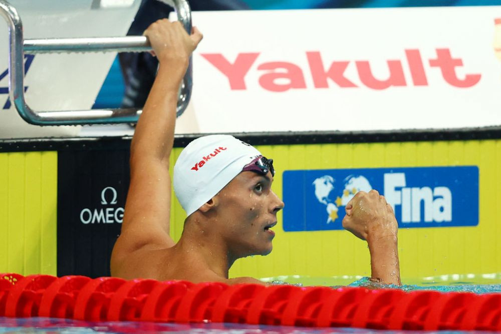 David Popovici, cursă fenomenală! A cucerit aurul la 200 m liber, la primul Mondial de seniori din carieră. Reacția sportivului în vârstă de 17 ani _16