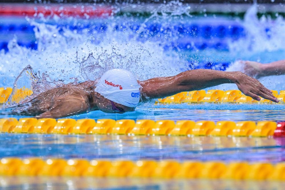 Cum a ajuns David Popovici să primească medalia de aur de la Ian Thorpe. Camelia Potec: 