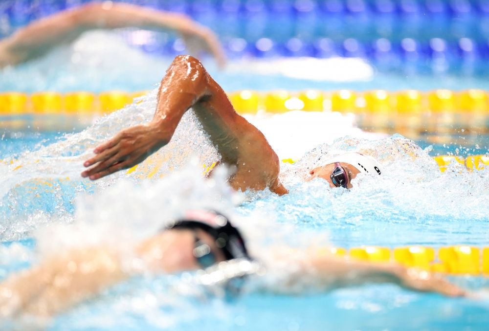 L'Equipe, elogiu pentru David Popovici după ce a realizat un nou rezultat istoric la Mondial în semifinalele de la 100 m liber_10