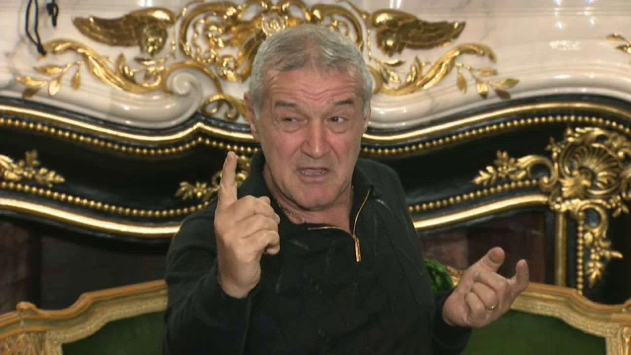 Becali, conferință de presă ca pe vremuri! A lăudat, a criticat și s-a urcat cu picioarele pe canapea: ”CFR o să clacheze din primul meci”_7