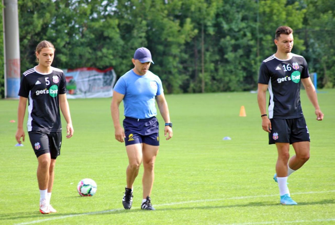Un sportiv important îi pregătește fizic pe fotbaliștii de la Steaua, spre Liga 1_8