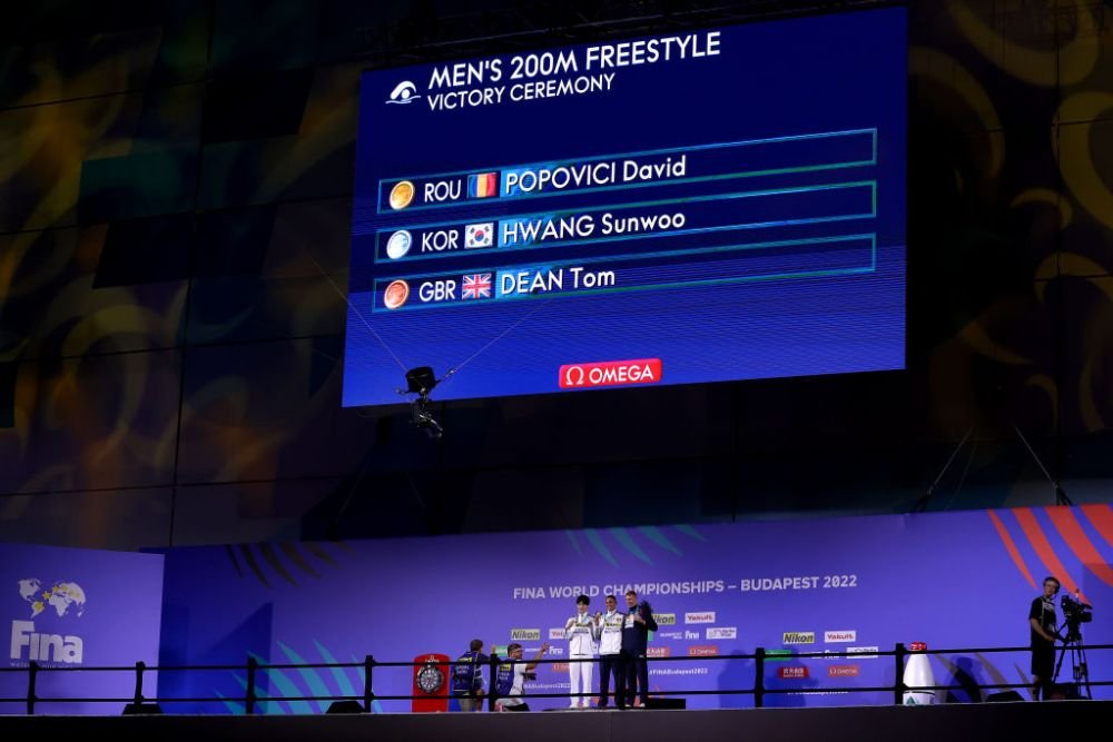 „Nu era loc de altă tactică!” Primul înotător român care a câștigat o medalie olimpică îl laudă pe David Popovici! Ce mai are de îmbunătățit campionul mondial _11