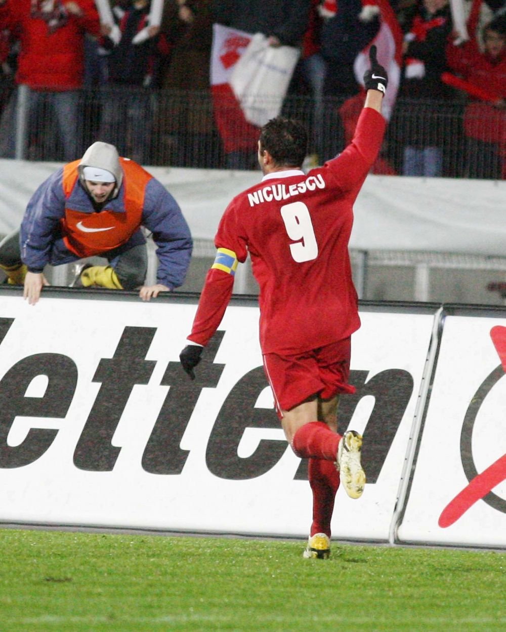 NICULESCU 46 | ”Ai mai fi dispus să antrenezi Dinamo?”. ”Clau-gol” e încă supărat, dar a dat un răspuns categoric_20