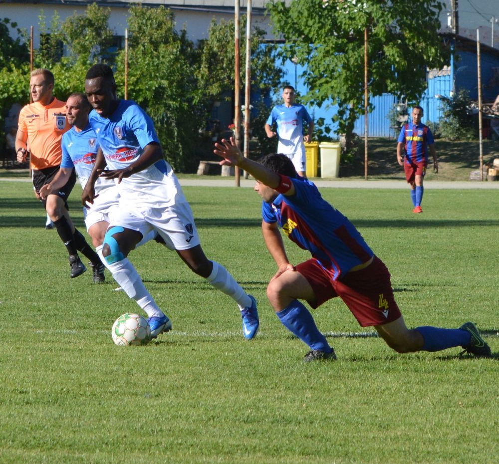Echipa de județ cu 7 fotbaliști din Republica Centrafricană, Guineea-Bissau, Camerun și Senegal a promovat în Liga 3!_19