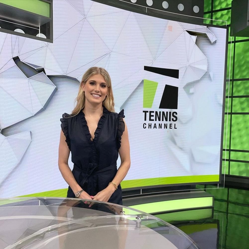 Apariție ultra sexy a lui Bouchard la Grand Prix-ul din Canada! S-a dus în sutien la cursă, iar fanii au reacționat imediat _49