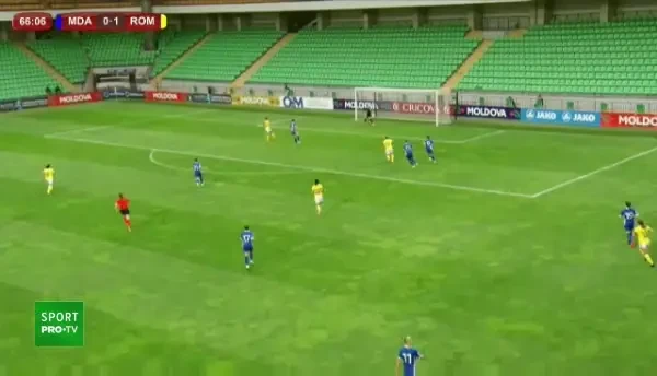 Răilean a trimis &icirc;n propria poartă, iar &bdquo;tricolorele&rdquo; au mărit avantajul pe tabelă
