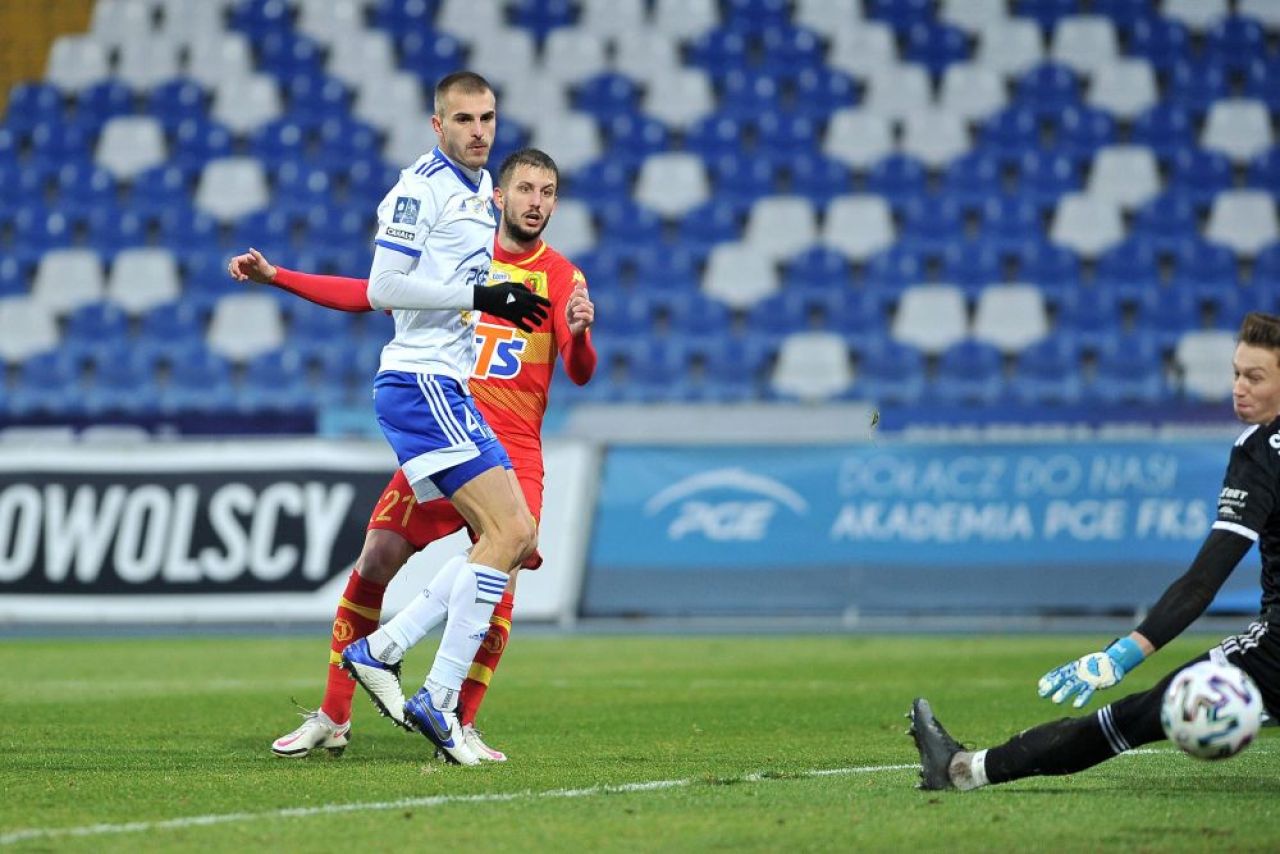 Chorbadzhiyski, fostul fundaș de la FCSB, a semnat cu o semifinalistă din Liga Campionilor!_4