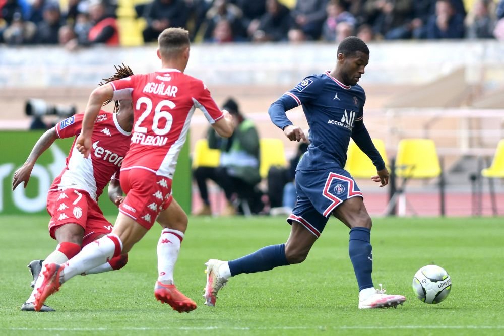 A fost adus cu surle și trâmbițe la PSG, iar acum pleacă pe ușa din dos_8