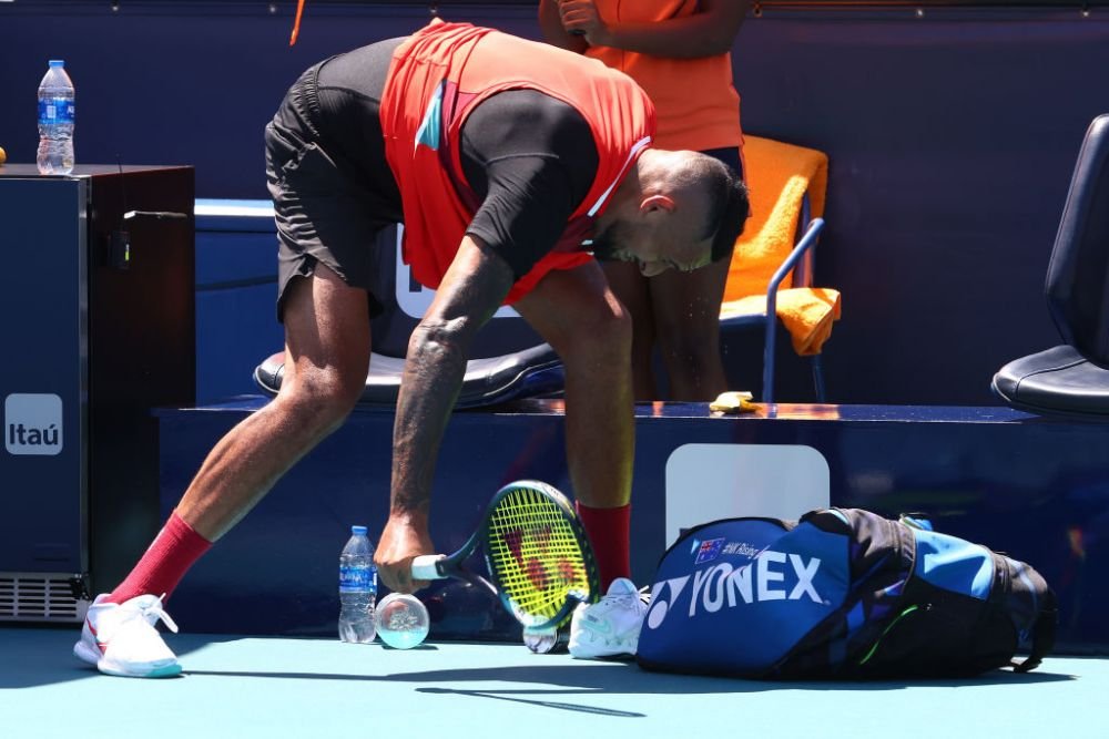 Nick Kyrgios ironizează tradiția de la Wimbledon: „E cel mai stupid lucru pe care l-am văzut vreodată. Nimeni nu vrea așa ceva”_8