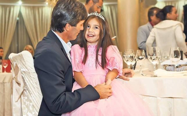 Lecția de viață a Kassandrei Rotariu, fata cu 54 de operații. 