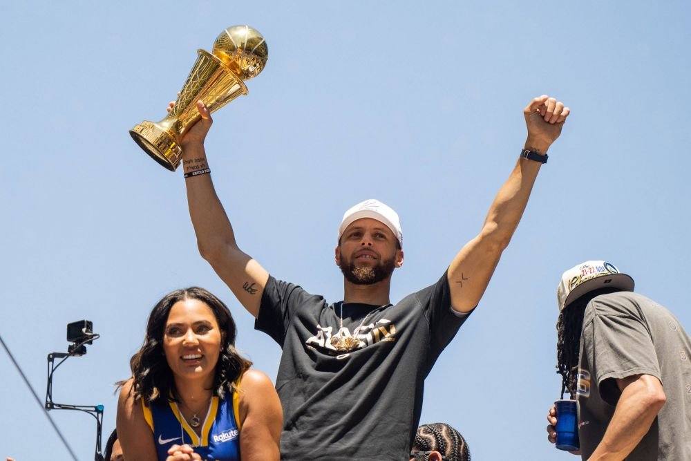 „Cine ești, de ce joci baschet?” Steph Curry, poveste inedită înainte să ajungă unul dintre cei mai buni aruncători de 3 puncte_3